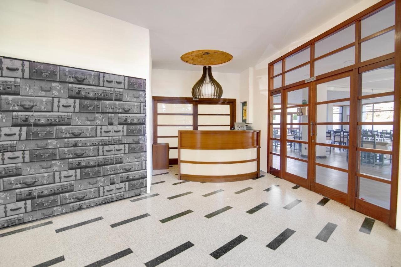 Hotel San Blas Abadiano Celayeta Exterior photo